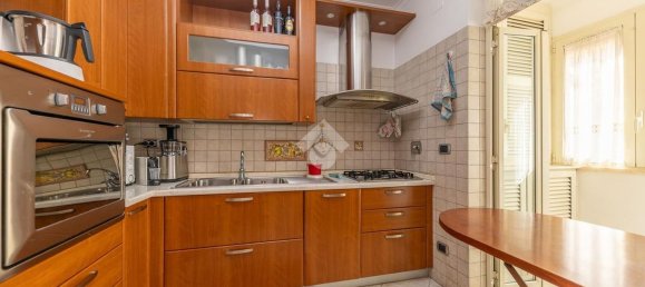 4-salle Appartement à Rome, Italy No. 52707 15