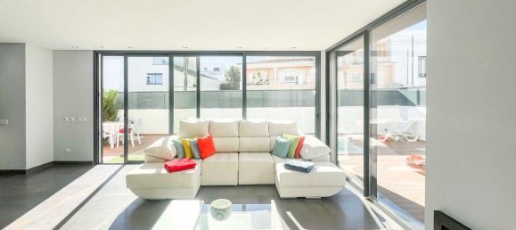 4 Schlafzimmer Villa in Portimao, Portugal, Nr. 115604 34
