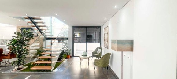 4 Schlafzimmer Villa in Portimao, Portugal, Nr. 115604 10