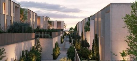 5 bedrooms Townhouse in Godella, Spain No. 190923 9