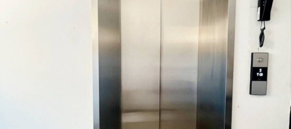 472m² Commercial property in Bangkok, Thailand No. 14177 4