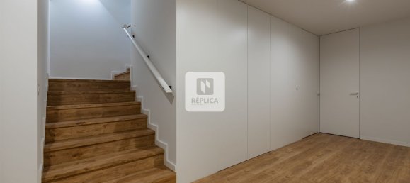 2 غرف نوم منزل ذو طابقين في Porto, Portugal رقم 12216 23