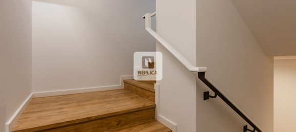 2 غرف نوم منزل ذو طابقين في Porto, Portugal رقم 12216 16