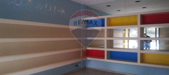 Propiedad comercial en L'Aquila, Italy 45 m² No. 331395 3