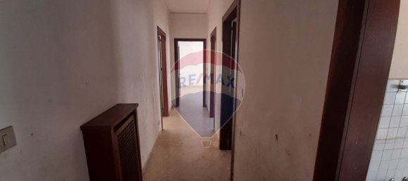 3 rooms Apartment in Palermo, Italy No. 288051 15