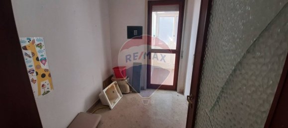 3 rooms Apartment in Palermo, Italy No. 288051 23
