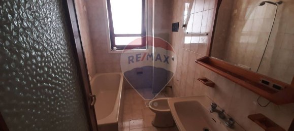 3 rooms Apartment in Palermo, Italy No. 288051 20