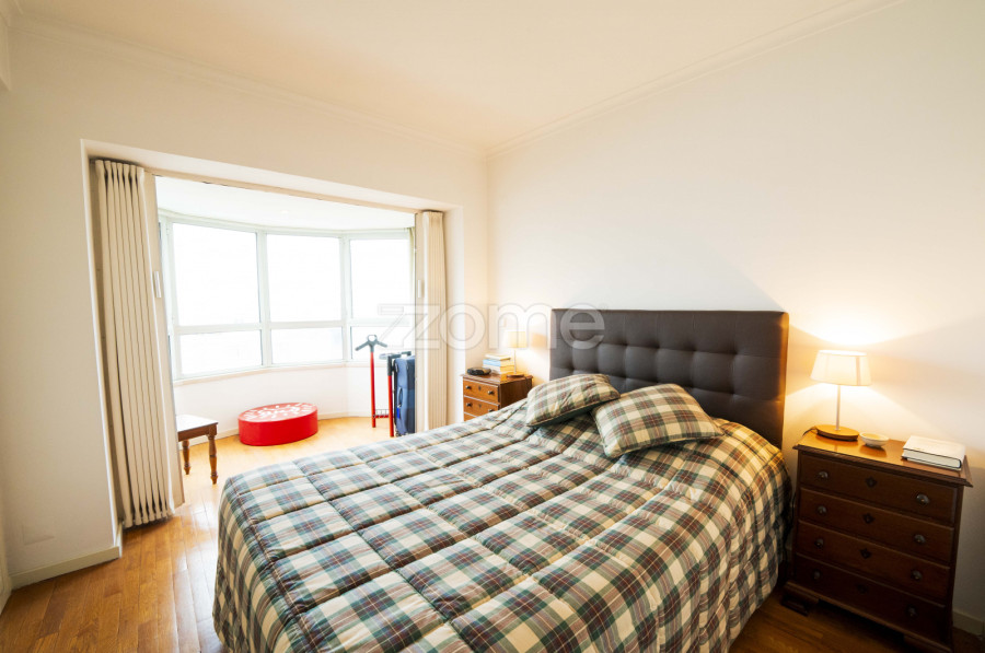 2 bedrooms Apartment in Lisbon, Portugal No. 87151