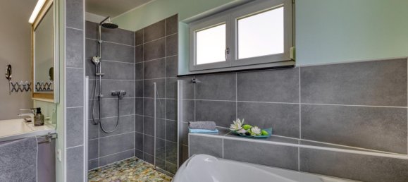 2 Schlafzimmer Gewerbliche Immobilie in Esslingen, Germany, Nr. 346358 9