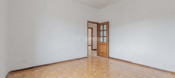 3 rooms Apartment in Vetralla, Italy No. 149318 20