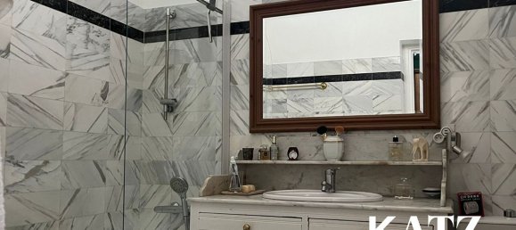 3 Schlafzimmer Haus in Saint-Cloud, France, Nr. 177562 8