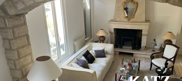 3 Schlafzimmer Haus in Saint-Cloud, France, Nr. 177562 2