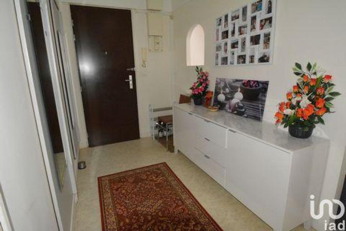 Кондоминиум  с 2 спальнями в Реймс, Франция № 35594