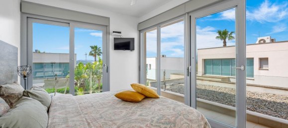 3 Schlafzimmer Villa in Torremendo, Spain, Nr. 138043 24