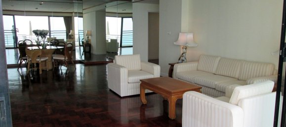 3 bedrooms Condo in Pattaya, Thailand No. 4005 13