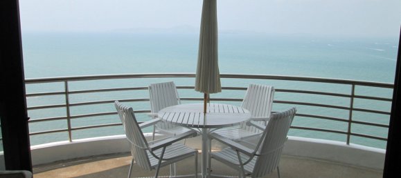 3 bedrooms Condo in Pattaya, Thailand No. 4005 11
