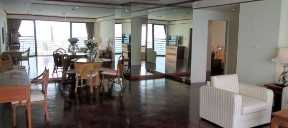 3 bedrooms Condo in Pattaya, Thailand No. 4005 16