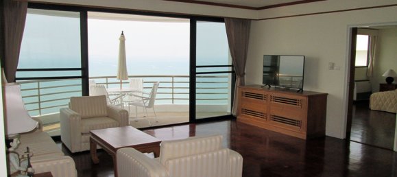 3 bedrooms Condo in Pattaya, Thailand No. 4005 7