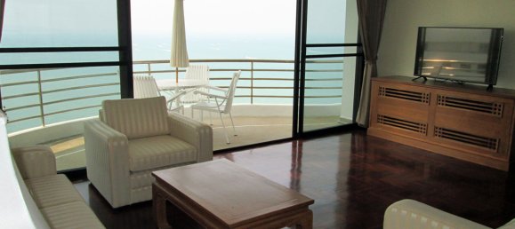 3 bedrooms Condo in Pattaya, Thailand No. 4005 9