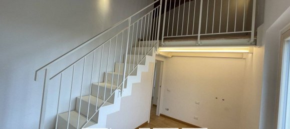 5 bedrooms Villa in Ancona, Italy No. 98803 11