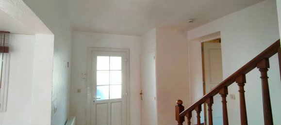 5 bedrooms House in Mareuil-sur-Ourcq, France No. 93325 8