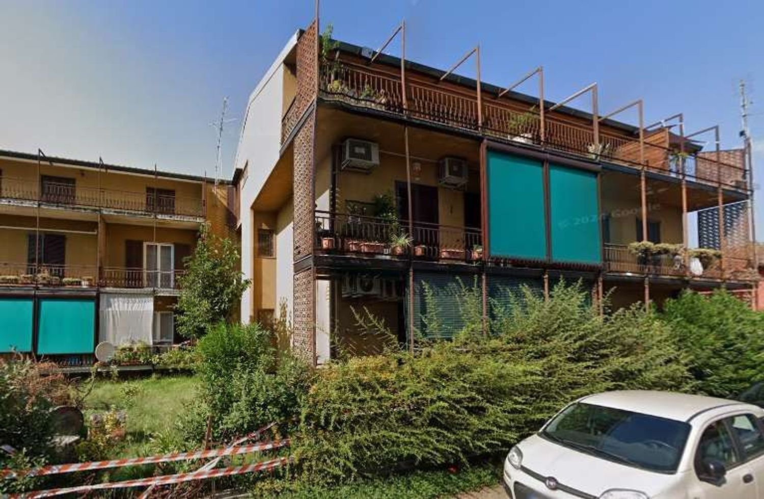 6 rooms Apartment in Nerviano, Italy No. 97898