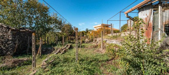 814m² Land in Aci Bonaccorsi, Italy No. 153693 12