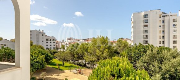 3 Schlafzimmer Doppelhaus in Cascais, Portugal, Nr. 308019 26