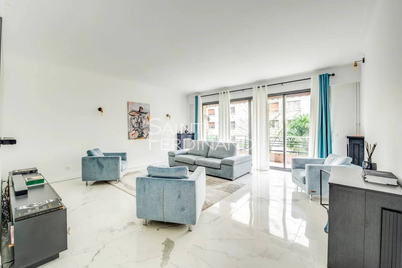 1 chambre Appartement à Neuilly-sur-Seine, France No. 118959