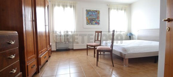 5 rooms House in Altissimo, Italy No. 281229 10