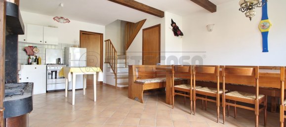 5 rooms House in Altissimo, Italy No. 281229 5