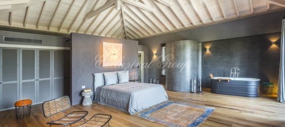 Villa 5+5 in Bodrum, Turkey No. 28443 3