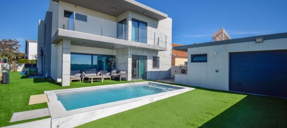 5 bedrooms House in Porto Salvo, Portugal No. 43029 48