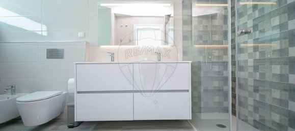 5 bedrooms House in Porto Salvo, Portugal No. 43029 31