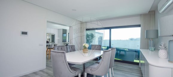 5 bedrooms House in Porto Salvo, Portugal No. 43029 13