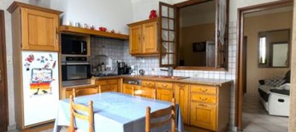 Casa de 5 dormitorios en Le Meux, France No. 301136 6