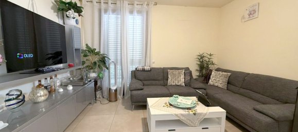 3 rooms Apartment in Riccione, Italy No. 306419 4