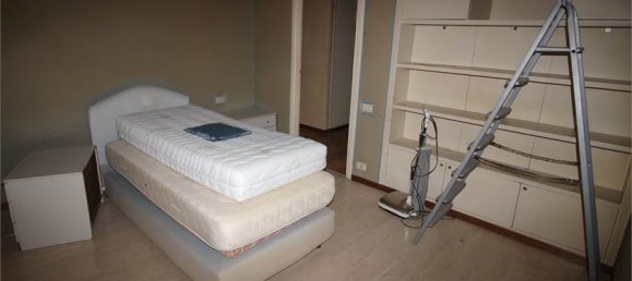 3 bedrooms Apartment in Rome, Italy No. 318231 18