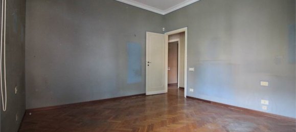 3 bedrooms Apartment in Rome, Italy No. 318231 11