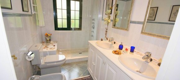 Вилла с 4 спальнями в Марбелья, Испания № 9957 3