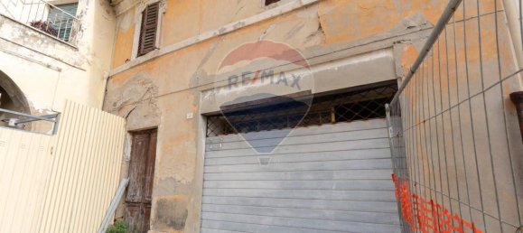 Квартира с 6 комнатами в Монте Сан Вито, Италия № 7082 5