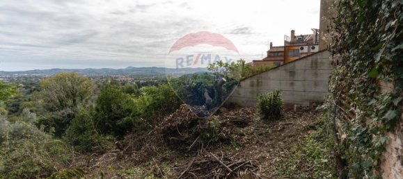 Квартира с 6 комнатами в Монте Сан Вито, Италия № 7082 12