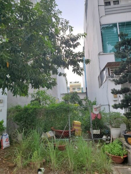 90m² Land in District 7, Vietnam No. 7442