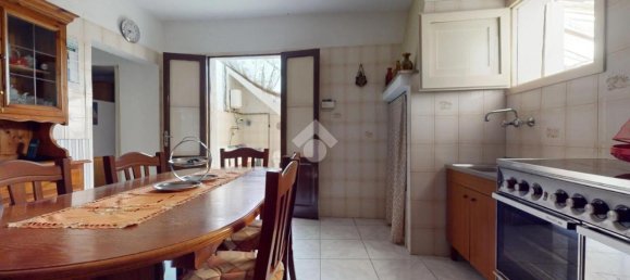 Дом с 3 комнатами в Франкавилла Фонтана, Италия № 20942 12