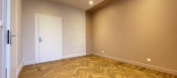 Дом с 5 спальнями в Сен-Дульшар, Франция № 156050 5