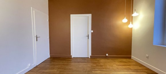 Дом с 5 спальнями в Сен-Дульшар, Франция № 156050 8