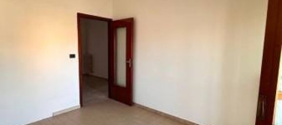 2 bedrooms Apartment in Bra, Italy No. 281901 8