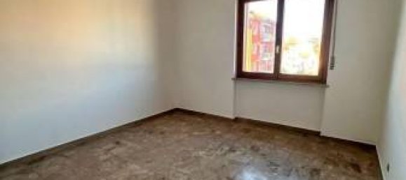 2 bedrooms Apartment in Bra, Italy No. 281901 7