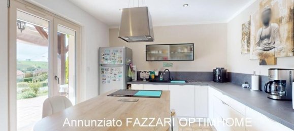 5 bedrooms House in Clery-le-Grand, France No. 265558 12