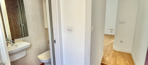 Apartamento T2 em Madrid, Spain N.º 187377 3